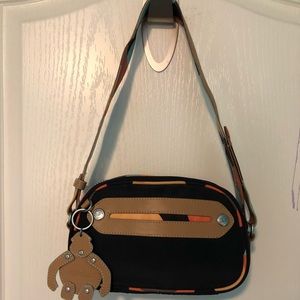 SUPER CUTE Kipling Purse. TRENDY!